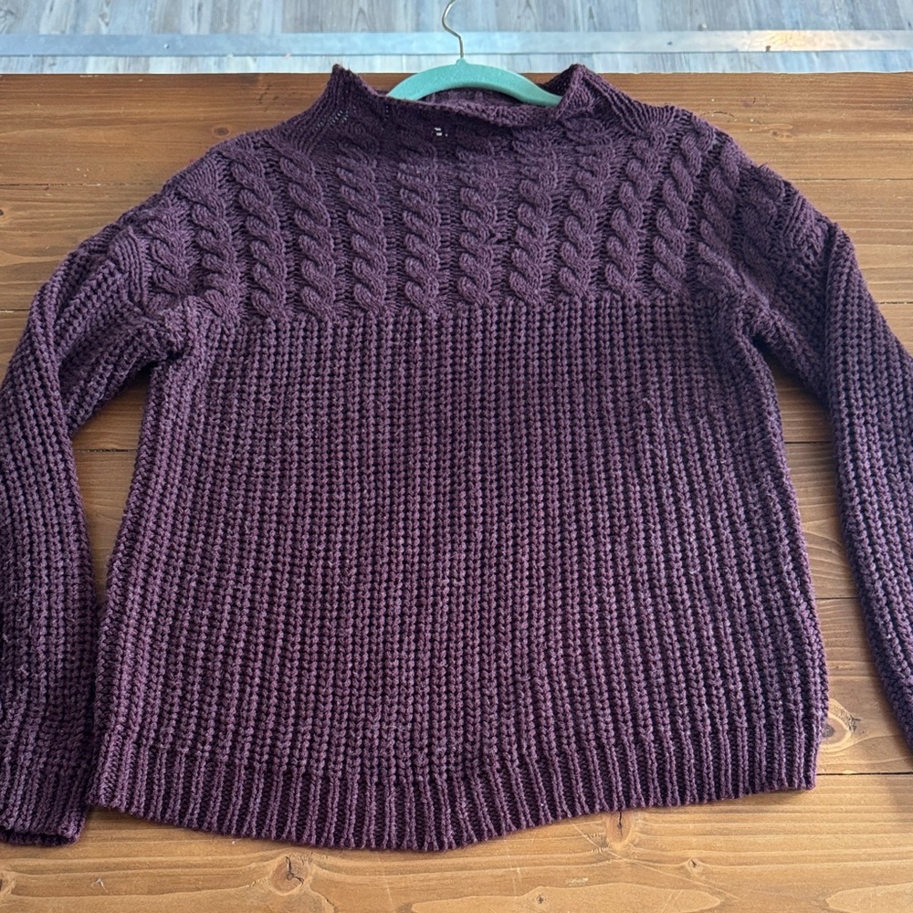 Established 1962 Womens Size S Purple Cable Knit‎ Mock Neck Sweater